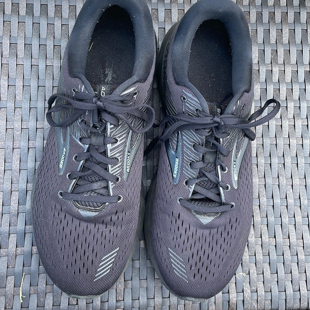 Brooks Adrenaline